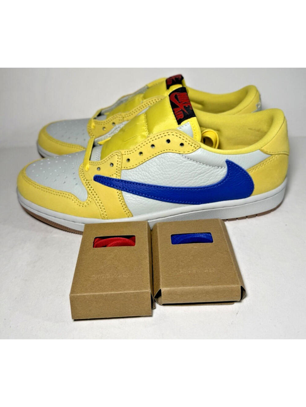 Air Jordan Travis Scott 1 Low OG SP Canary Yellow DZ4137 700